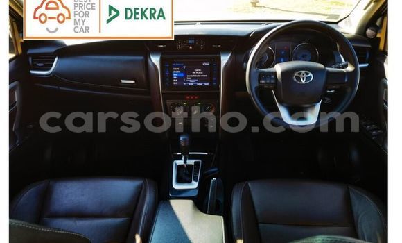 اشتري مستعمل Toyota Fortuner White سيارة في Maseru في Maseru اشتري مستعمل Toyota Fortuner White سيارة في Maseru في Maseru