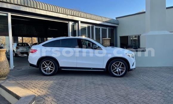 Acheter Occasion Voiture Mercedes-Benz GLE Blanc à Maseru, Maseru Acheter Occasion Voiture Mercedes-Benz GLE Blanc à Maseru, Maseru