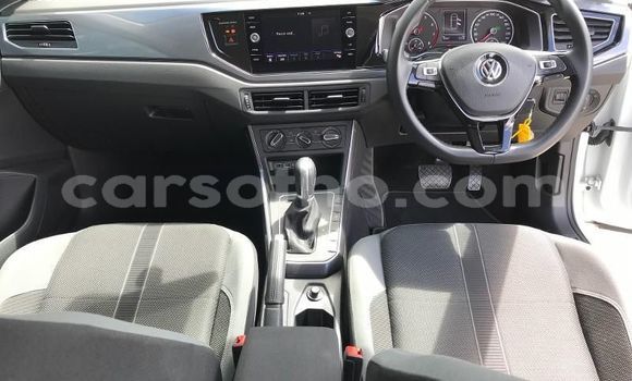 اشتري مستعمل Volkswagen Polo White سيارة في Butha Buthe في Butha-Buthe اشتري مستعمل Volkswagen Polo White سيارة في Butha Buthe في Butha-Buthe