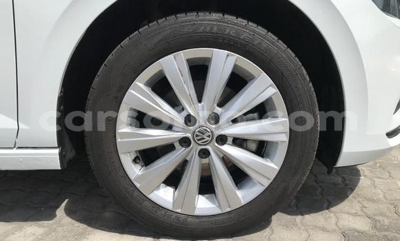 اشتري مستعمل Volkswagen Polo White سيارة في Butha Buthe في Butha-Buthe اشتري مستعمل Volkswagen Polo White سيارة في Butha Buthe في Butha-Buthe