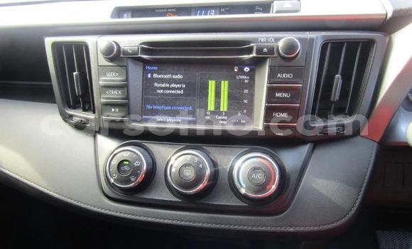 Buy Used Toyota RAV4 Silver Car in Butha Buthe in Butha-Buthe Buy Used Toyota RAV4 Silver Car in Butha Buthe in Butha-Buthe