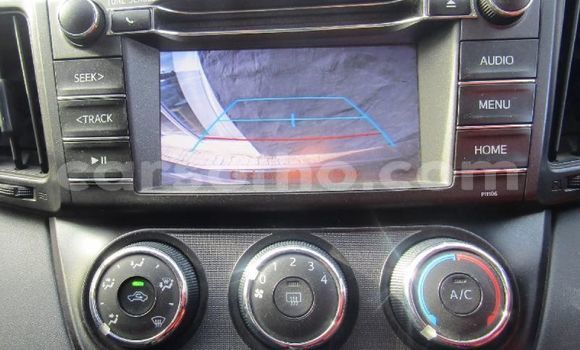 Buy Used Toyota RAV4 Silver Car in Butha Buthe in Butha-Buthe Buy Used Toyota RAV4 Silver Car in Butha Buthe in Butha-Buthe