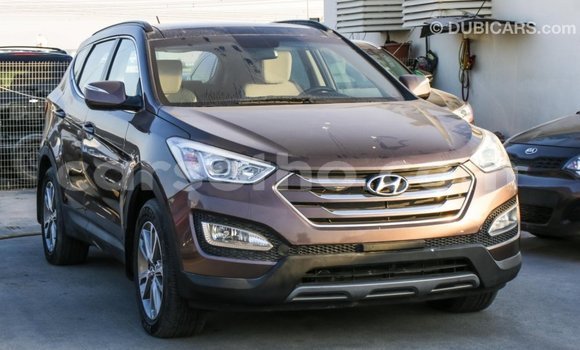 Acheter Import Voiture Hyundai Santa Fe Marron à Import - Dubai, Maseru Acheter Import Voiture Hyundai Santa Fe Marron à Import - Dubai, Maseru