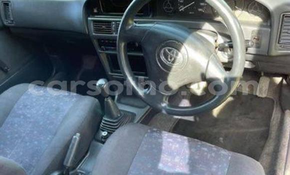 Sayi Na hannu Toyota Corolla Red Mota in Maseru a Maseru Sayi Na hannu Toyota Corolla Red Mota in Maseru a Maseru