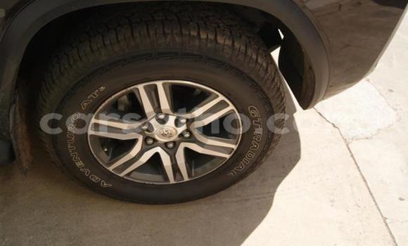 Acheter Occasion Voiture Toyota Fortuner Marron à Maseru, Maseru Acheter Occasion Voiture Toyota Fortuner Marron à Maseru, Maseru