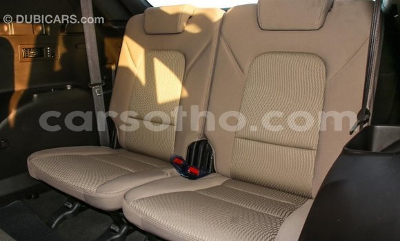 Acheter Import Voiture Hyundai Santa Fe Marron à Import - Dubai, Maseru Acheter Import Voiture Hyundai Santa Fe Marron à Import - Dubai, Maseru