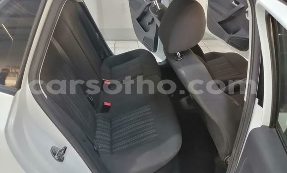 Sayi Na hannu Kia Rio White Mota in Maseru a Maseru Sayi Na hannu Kia Rio White Mota in Maseru a Maseru