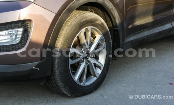 Acheter Import Voiture Hyundai Santa Fe Marron à Import - Dubai, Maseru Acheter Import Voiture Hyundai Santa Fe Marron à Import - Dubai, Maseru