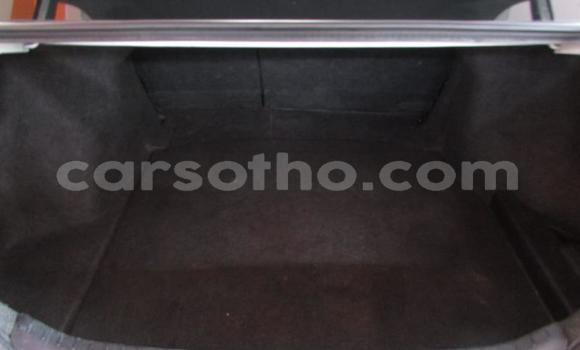 Sayi Na hannu Toyota Hilux White Mota in Butha–Buthe a Thaba-Tseka Sayi Na hannu Toyota Hilux White Mota in Butha–Buthe a Thaba-Tseka