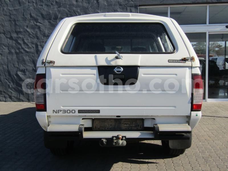 Big with watermark nissan np 300 butha buthe butha buthe 22857