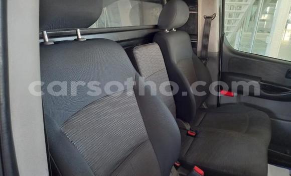 Acheter Occasion Voiture Hyundai H1 Blanc à Thaba–Tseka, Mafeteng Acheter Occasion Voiture Hyundai H1 Blanc à Thaba–Tseka, Mafeteng