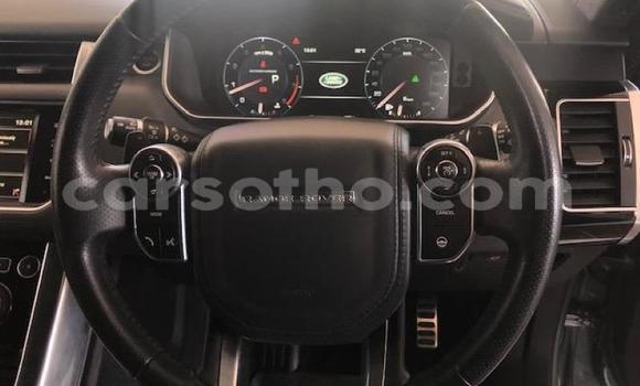 Sayi Na hannu Land Rover Range Rover Beige Mota in Roma a Maseru Sayi Na hannu Land Rover Range Rover Beige Mota in Roma a Maseru