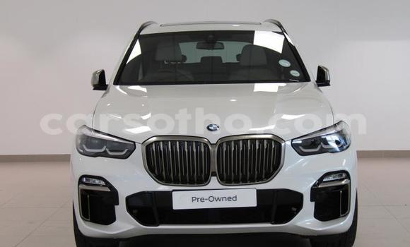 Sayi Na hannu BMW X5 M White Mota in Maseru a Maseru Sayi Na hannu BMW X5 M White Mota in Maseru a Maseru