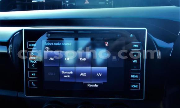 اشتري مستعمل Toyota Hilux White سيارة في Maseru في Maseru اشتري مستعمل Toyota Hilux White سيارة في Maseru في Maseru
