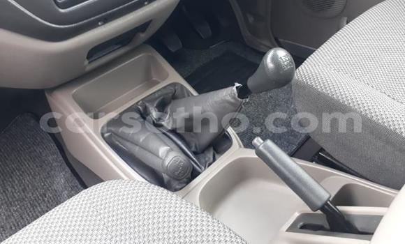 Acheter Occasion Voiture Toyota Ventury Gris à Hlotse, Leribe Acheter Occasion Voiture Toyota Ventury Gris à Hlotse, Leribe