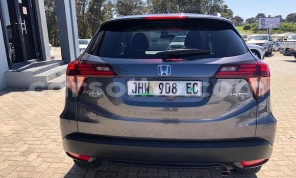 Sayi Na hannu Honda HR–V Silver Mota in Maseru a Maseru Sayi Na hannu Honda HR–V Silver Mota in Maseru a Maseru