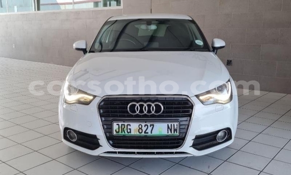 Sayi Na hannu Audi A1 White Mota in Maseru a Maseru Sayi Na hannu Audi A1 White Mota in Maseru a Maseru
