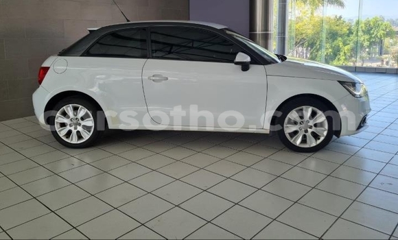 Sayi Na hannu Audi A1 White Mota in Maseru a Maseru Sayi Na hannu Audi A1 White Mota in Maseru a Maseru