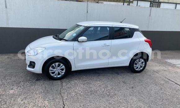 اشتري مستعمل Suzuki Swift White سيارة في Mafeteng في Mafeteng اشتري مستعمل Suzuki Swift White سيارة في Mafeteng في Mafeteng