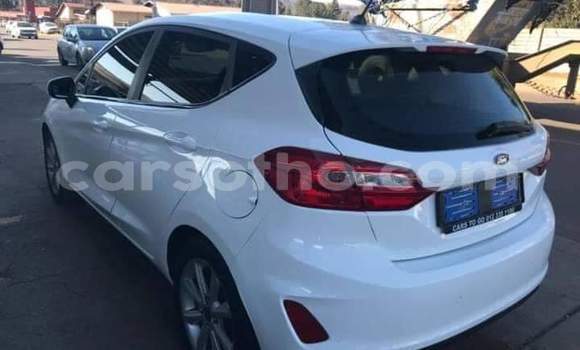 Buy Used Ford Fiesta White Car in Maseru in Maseru Buy Used Ford Fiesta White Car in Maseru in Maseru