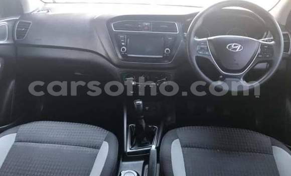 Buy Used Hyundai i20 Blue Car in Maseru in Maseru Buy Used Hyundai i20 Blue Car in Maseru in Maseru