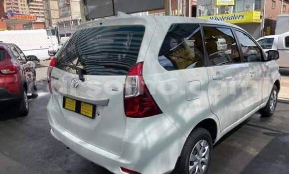 Buy Used Toyota Avanza White Car in Maseru in Maseru Buy Used Toyota Avanza White Car in Maseru in Maseru