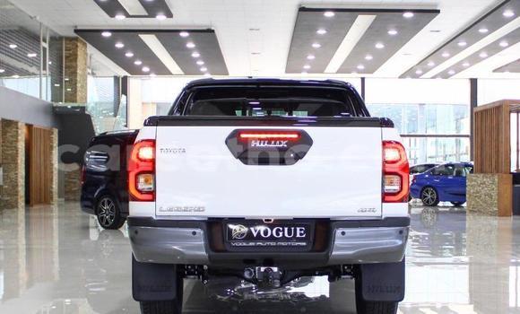 Acheter Occasion Voiture Toyota Hilux Blanc à Maseru, Maseru Acheter Occasion Voiture Toyota Hilux Blanc à Maseru, Maseru