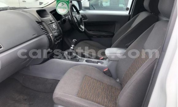 Buy Used Ford Ranger White Car in Butha Buthe in Butha-Buthe Buy Used Ford Ranger White Car in Butha Buthe in Butha-Buthe