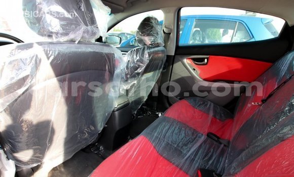 Sayi Imported Hyundai Elantra Red Mota in Import - Dubai a Maseru Sayi Imported Hyundai Elantra Red Mota in Import - Dubai a Maseru