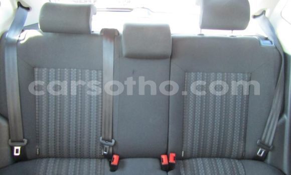 اشتري مستعمل Volkswagen Polo White سيارة في Mafeteng في Mafeteng اشتري مستعمل Volkswagen Polo White سيارة في Mafeteng في Mafeteng