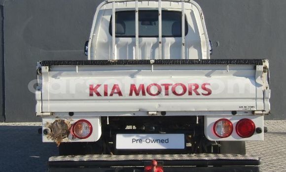 اشتري مستعمل Kia K3 White سيارة في Maputsoa في Leribe اشتري مستعمل Kia K3 White سيارة في Maputsoa في Leribe
