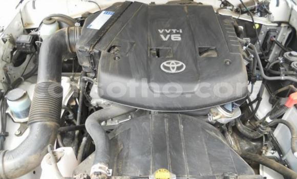 Acheter Occasion Voiture Toyota Land Cruiser Blanc à Maseru, Maseru Acheter Occasion Voiture Toyota Land Cruiser Blanc à Maseru, Maseru