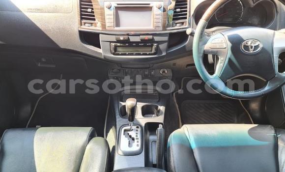 Acheter Occasion Voiture Toyota Fortuner Gris à Butha–Buthe, Thaba-Tseka Acheter Occasion Voiture Toyota Fortuner Gris à Butha–Buthe, Thaba-Tseka