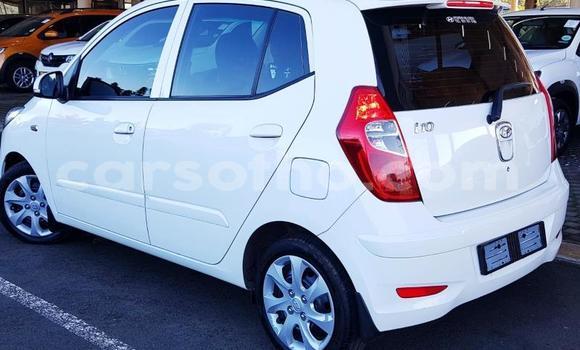 Acheter Occasion Voiture Hyundai i10 Blanc à Butha–Buthe, Thaba-Tseka Acheter Occasion Voiture Hyundai i10 Blanc à Butha–Buthe, Thaba-Tseka