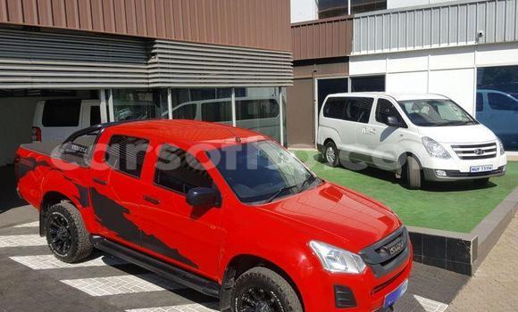Acheter Occasion Voiture Isuzu KB Rouge à Butha–Buthe, Thaba-Tseka Acheter Occasion Voiture Isuzu KB Rouge à Butha–Buthe, Thaba-Tseka