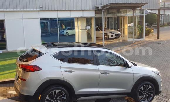 Sayi Na hannu Hyundai Tucson Silver Mota in Butha–Buthe a Thaba-Tseka Sayi Na hannu Hyundai Tucson Silver Mota in Butha–Buthe a Thaba-Tseka