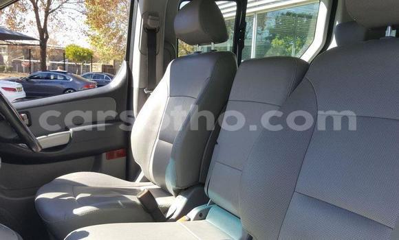 Acheter Occasion Voiture Hyundai H1 Blanc à Butha–Buthe, Thaba-Tseka Acheter Occasion Voiture Hyundai H1 Blanc à Butha–Buthe, Thaba-Tseka