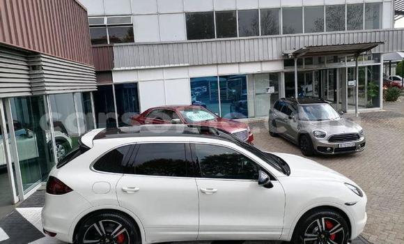 اشتري مستعمل Porsche Cayenne White سيارة في Butha–Buthe في Thaba-Tseka اشتري مستعمل Porsche Cayenne White سيارة في Butha–Buthe في Thaba-Tseka