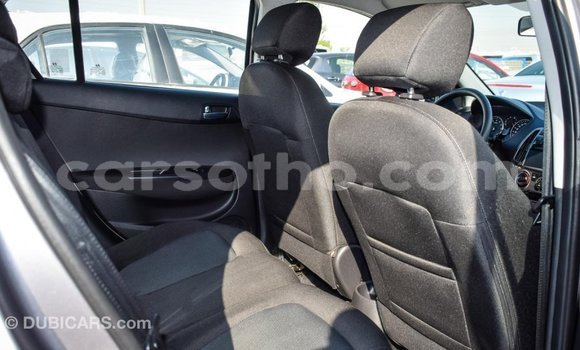 Sayi Imported Hyundai i20 Other Mota in Import - Dubai a Maseru Sayi Imported Hyundai i20 Other Mota in Import - Dubai a Maseru