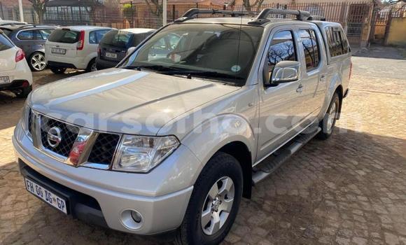 Sayi Na hannu Nissan Navara Silver Mota in Maseru a Maseru Sayi Na hannu Nissan Navara Silver Mota in Maseru a Maseru