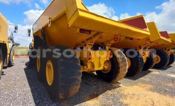 اشتري مستعمل Volvo F4 Other شاحنة في Maseru في Maseru اشتري مستعمل Volvo F4 Other شاحنة في Maseru في Maseru