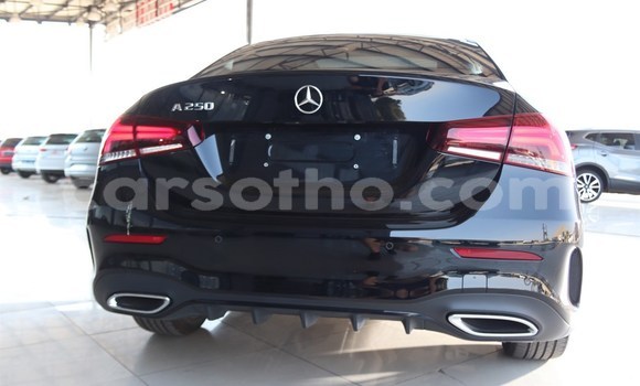 اشتري مستعمل Mercedes-Benz A200 Black سيارة في Maseru في Maseru اشتري مستعمل Mercedes-Benz A200 Black سيارة في Maseru في Maseru