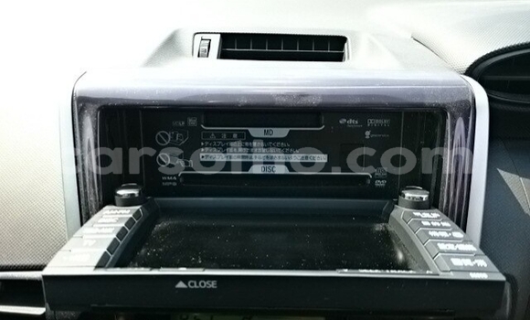 اشتري مستعمل Toyota Wish White سيارة في Butha Buthe في Butha-Buthe اشتري مستعمل Toyota Wish White سيارة في Butha Buthe في Butha-Buthe