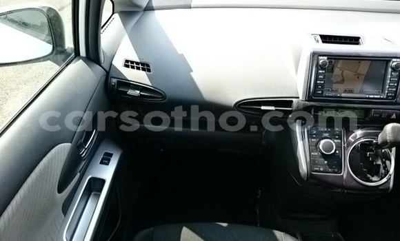 اشتري مستعمل Toyota Wish White سيارة في Butha Buthe في Butha-Buthe اشتري مستعمل Toyota Wish White سيارة في Butha Buthe في Butha-Buthe