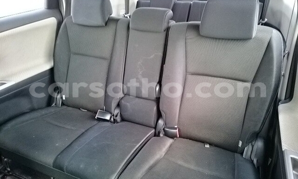 اشتري مستعمل Toyota Wish White سيارة في Butha Buthe في Butha-Buthe اشتري مستعمل Toyota Wish White سيارة في Butha Buthe في Butha-Buthe