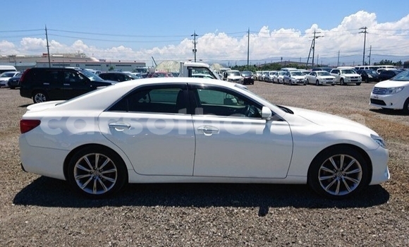 اشتري مستعمل Toyota Mark X White سيارة في Butha Buthe في Butha-Buthe اشتري مستعمل Toyota Mark X White سيارة في Butha Buthe في Butha-Buthe