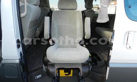 Sayi Na hannu Toyota Granvia Other Mota in Butha Buthe a Butha-Buthe Sayi Na hannu Toyota Granvia Other Mota in Butha Buthe a Butha-Buthe