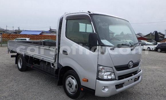 Acheter Occasion Utilitaire Toyota Dyna Gris à Butha Buthe, Butha-Buthe Acheter Occasion Utilitaire Toyota Dyna Gris à Butha Buthe, Butha-Buthe