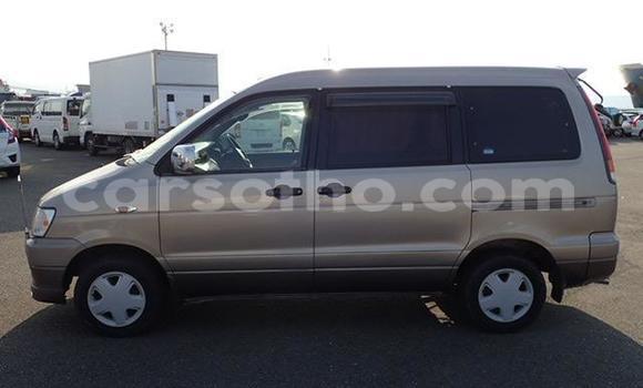 Acheter Occasion Voiture Toyota Noah Autre à Butha Buthe, Butha-Buthe Acheter Occasion Voiture Toyota Noah Autre à Butha Buthe, Butha-Buthe