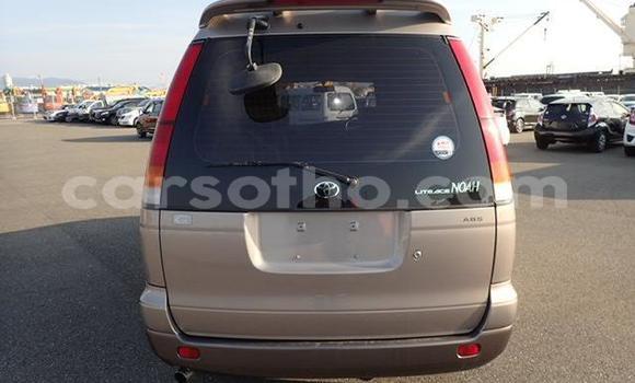 Acheter Occasion Voiture Toyota Noah Autre à Butha Buthe, Butha-Buthe Acheter Occasion Voiture Toyota Noah Autre à Butha Buthe, Butha-Buthe